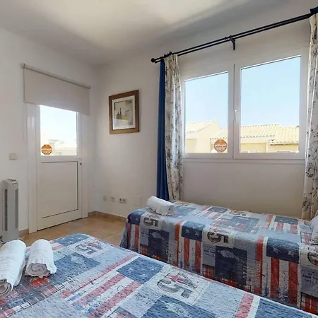 Marga, At 100 Meters Far Of The Beach Villa Corralejo