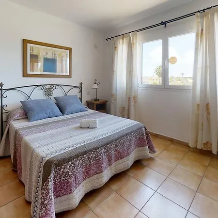 Villa Marga, At 100 Meters Far Of The Beach *